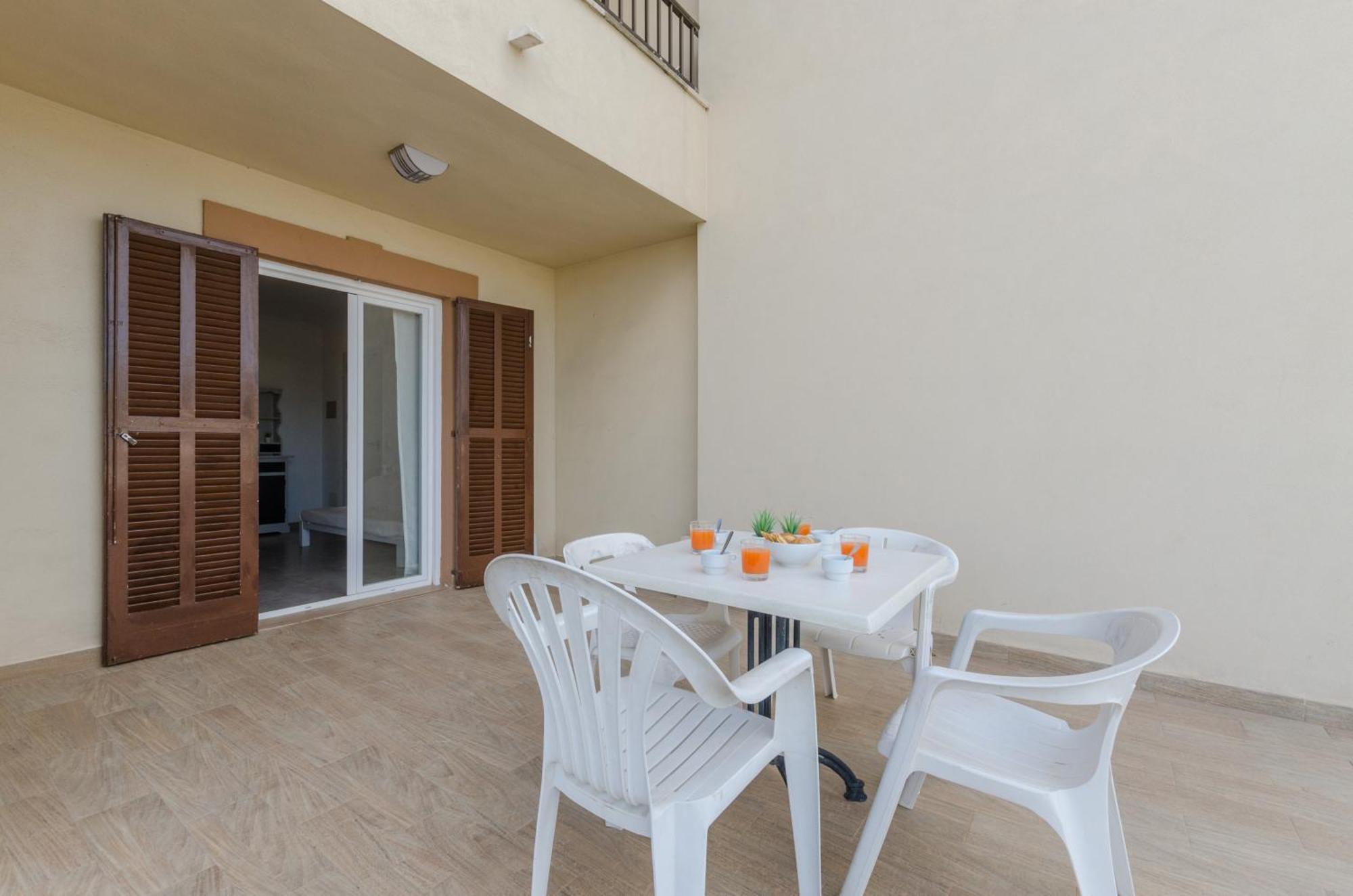 Apartamento con terraza